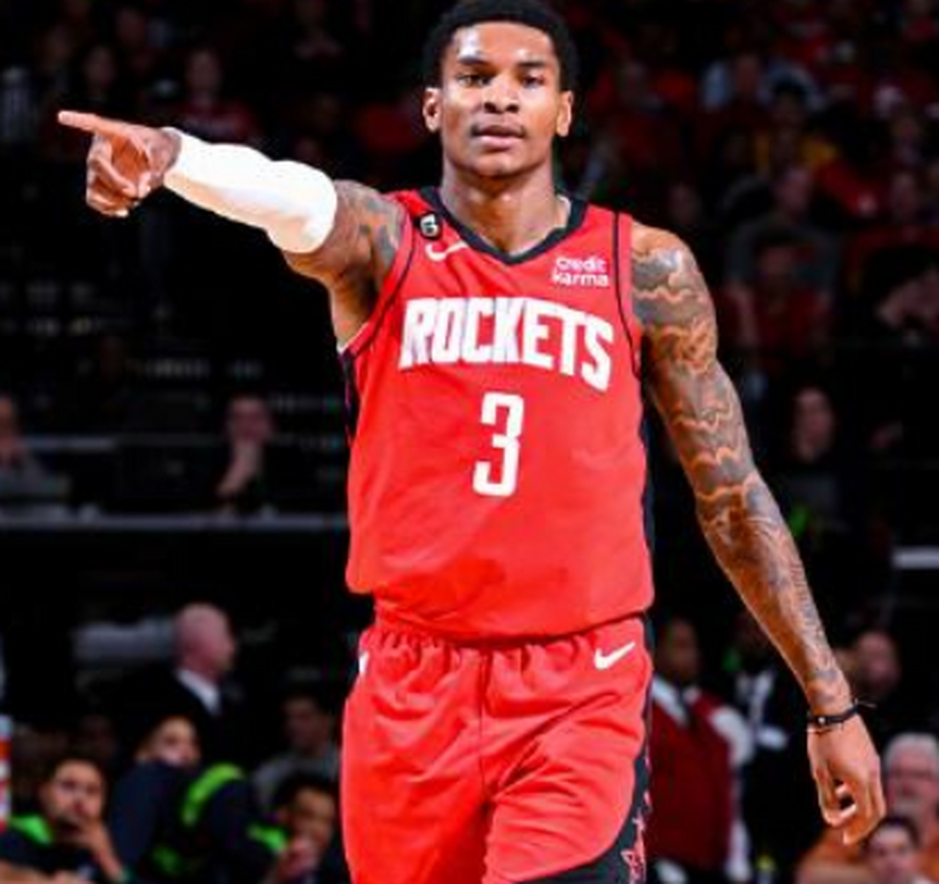 福建队逆转深圳队，戈贝尔点燃赛场