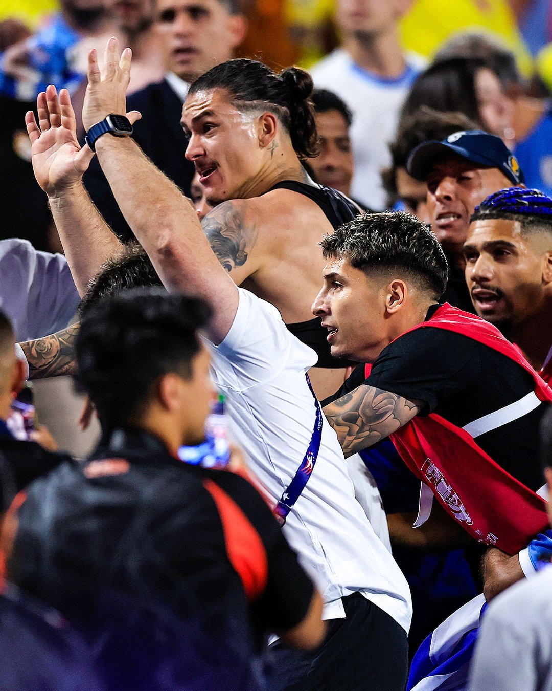 乌拉圭绝杀摩洛哥,戈麦斯带队取胜 乌拉圭绝杀摩洛哥,戈麦斯带队取胜