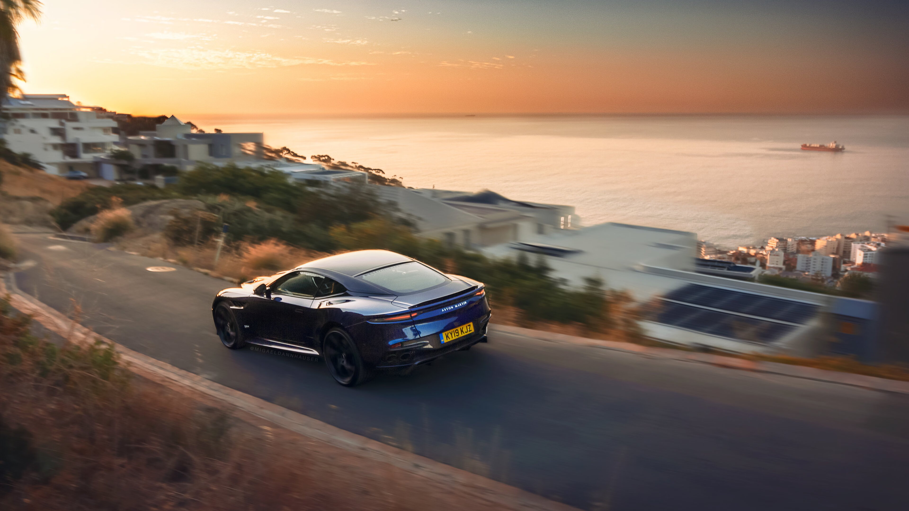 平行宇宙的碰撞,当欧冠决赛的绿茵场迎来雷霆与骑士