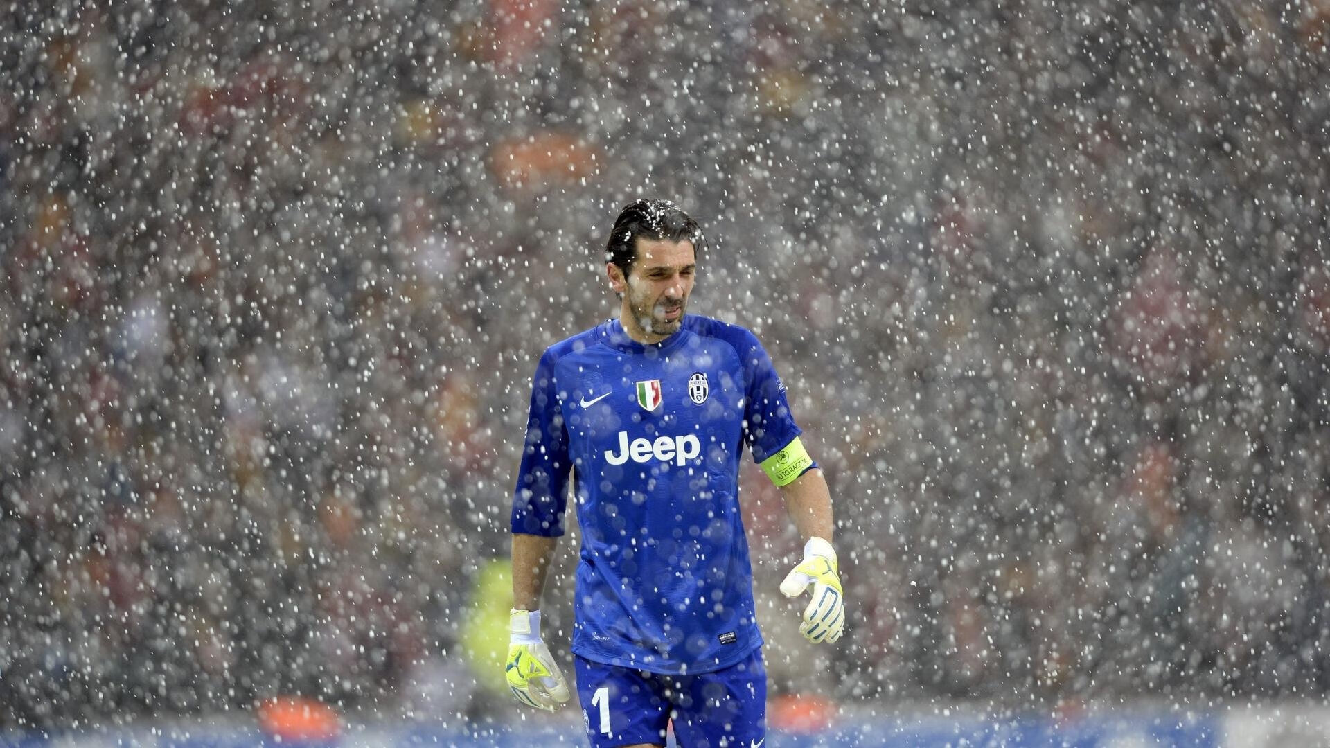 双线并进，F1新赛季热浪席卷，卡塔尔足球霸权踏平皇家社会